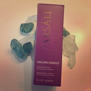 Farsali ***UNICORN ESSENCE***